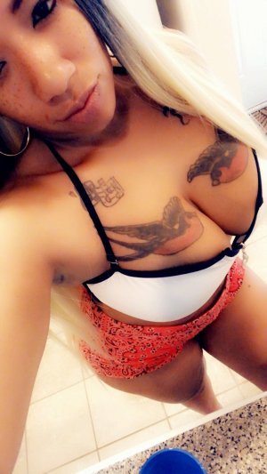Hadja sex club in Dania Beach Florida, escort girl