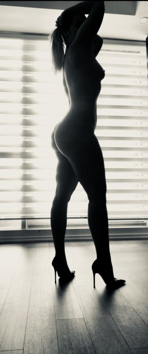 Montserrat ts outcall escorts in Suitland MD, sex parties